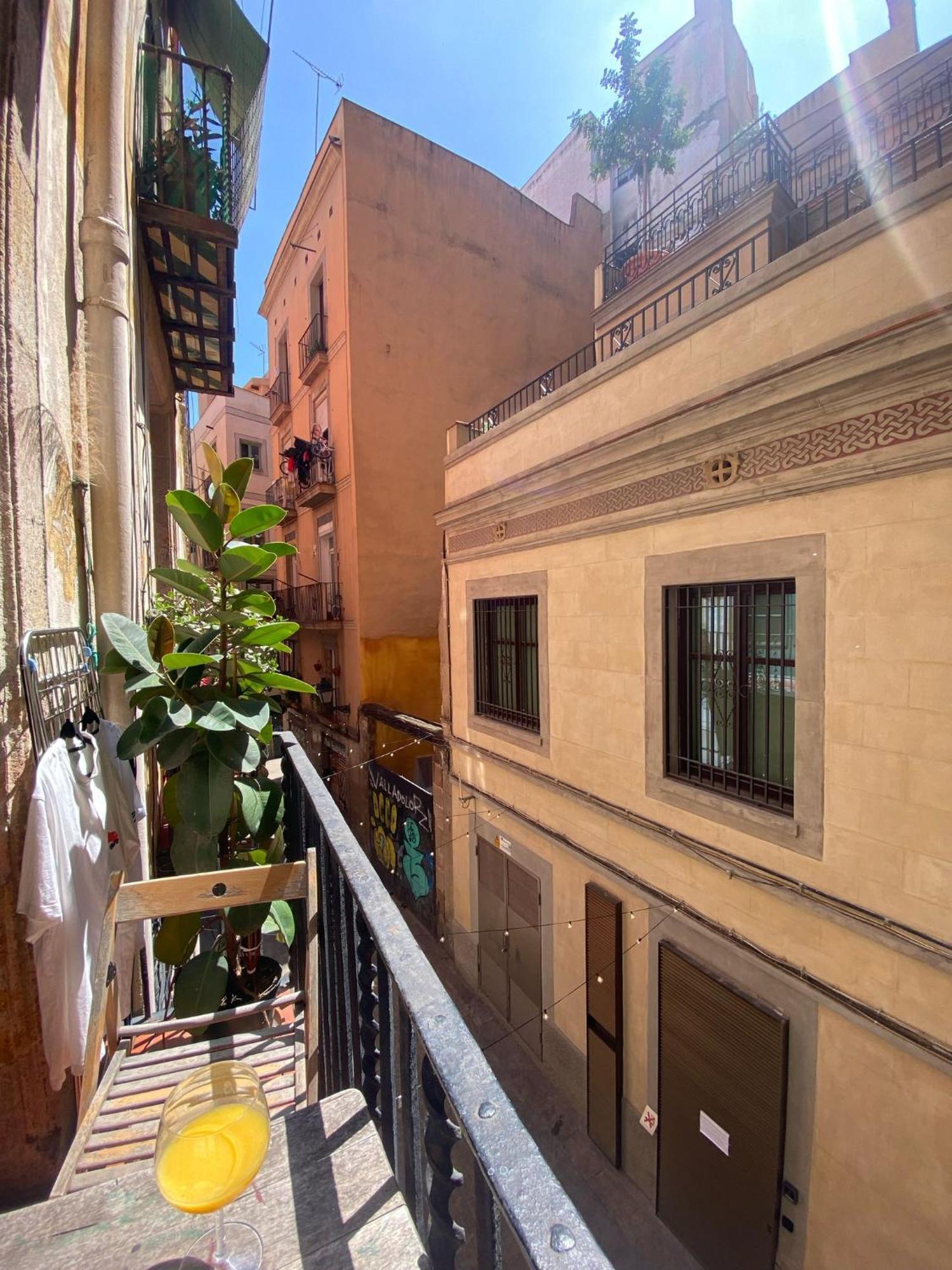 Well Located Center Appartement